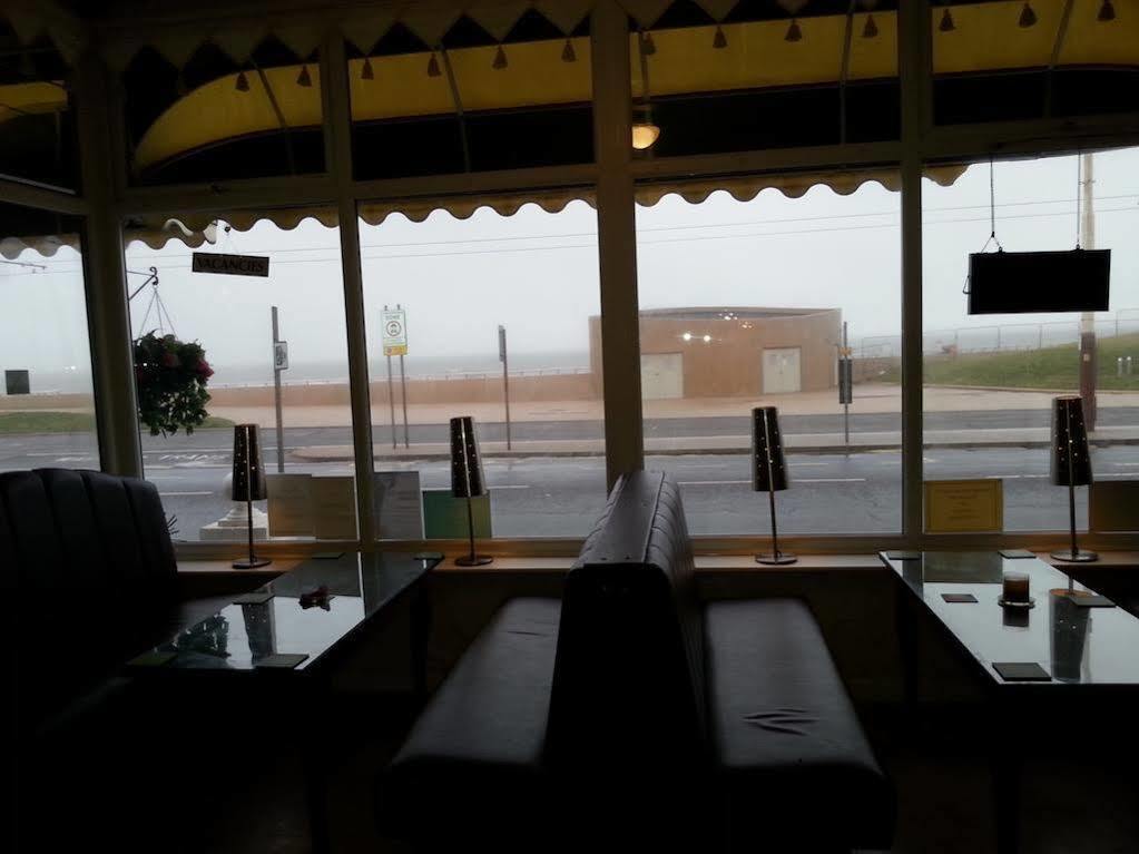 Wallace Hotel Blackpool Ngoại thất bức ảnh